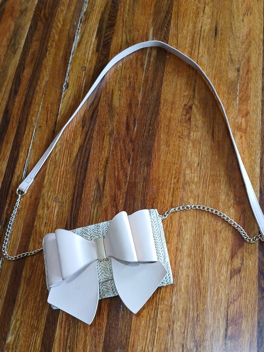 Like Dreams Bow Crossbody Purse